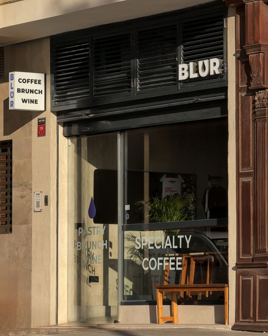 Blur Coffee facade